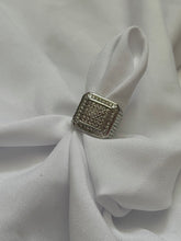 Load image into Gallery viewer, Men’s Studded Ring
