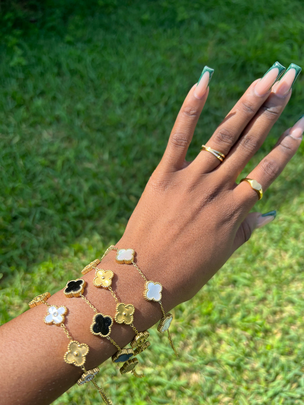 Clover bracelet