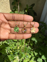 Load image into Gallery viewer, Colorful Clover Necklace
